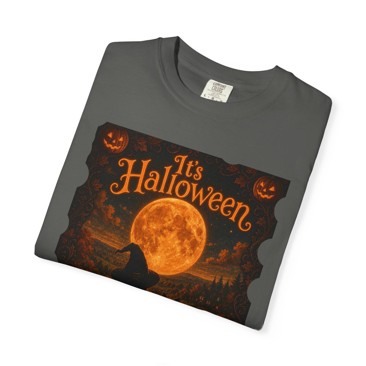 It's Halloween Vintage Moonlit Cat Halloween T-Shirt