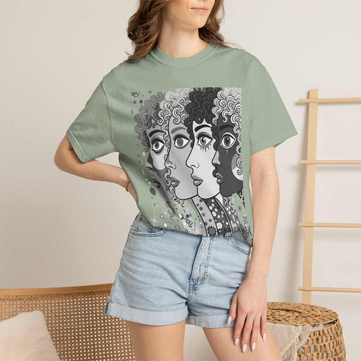 Artsy Pop Art Faces Graphics