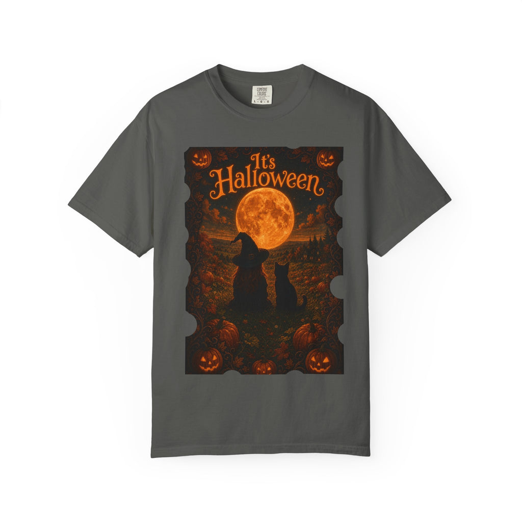 It's Halloween Vintage Moonlit Cat Halloween T-Shirt
